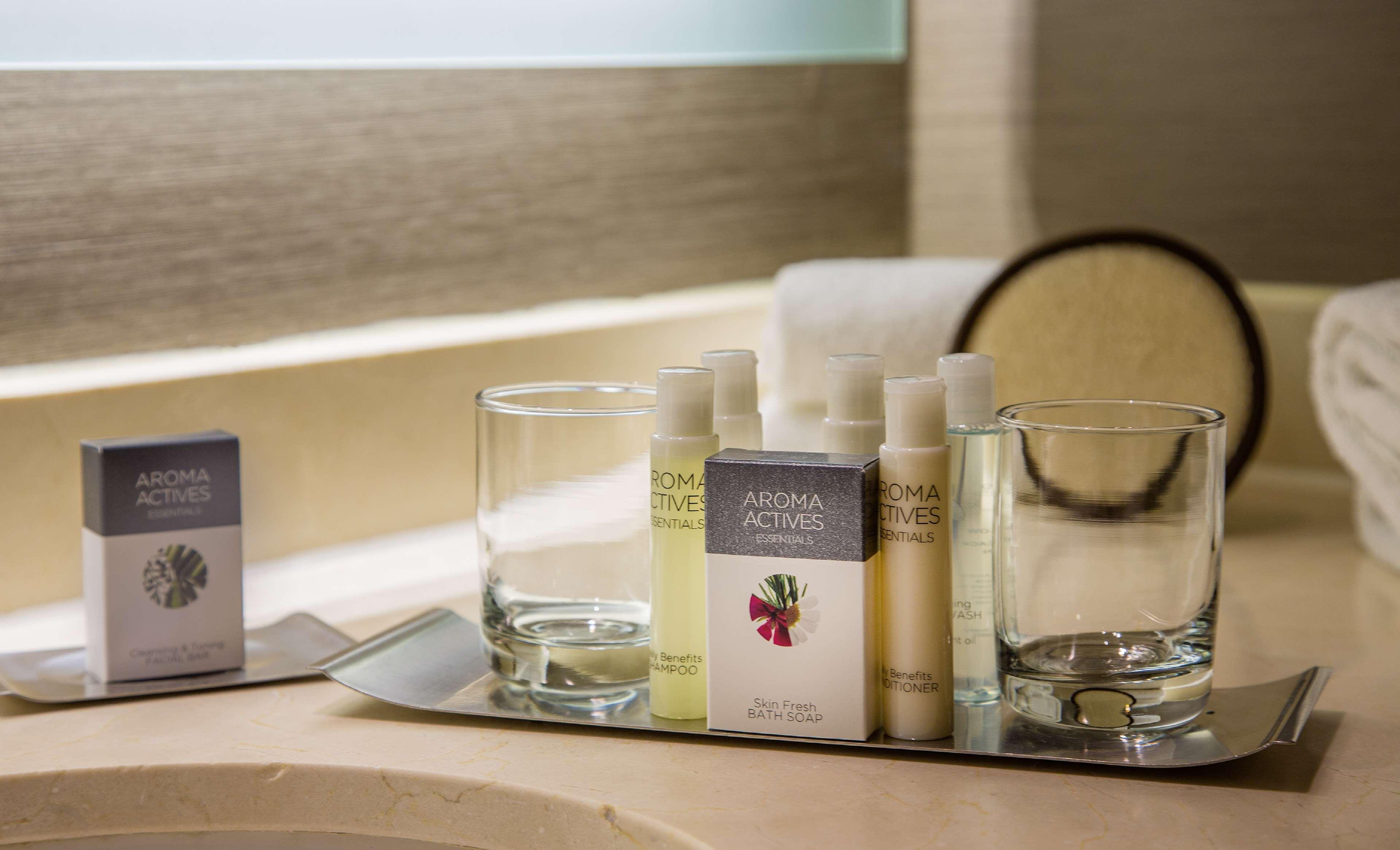 Hotel Doubletree By Hilton Chicago - Oak Brook Extérieur photo