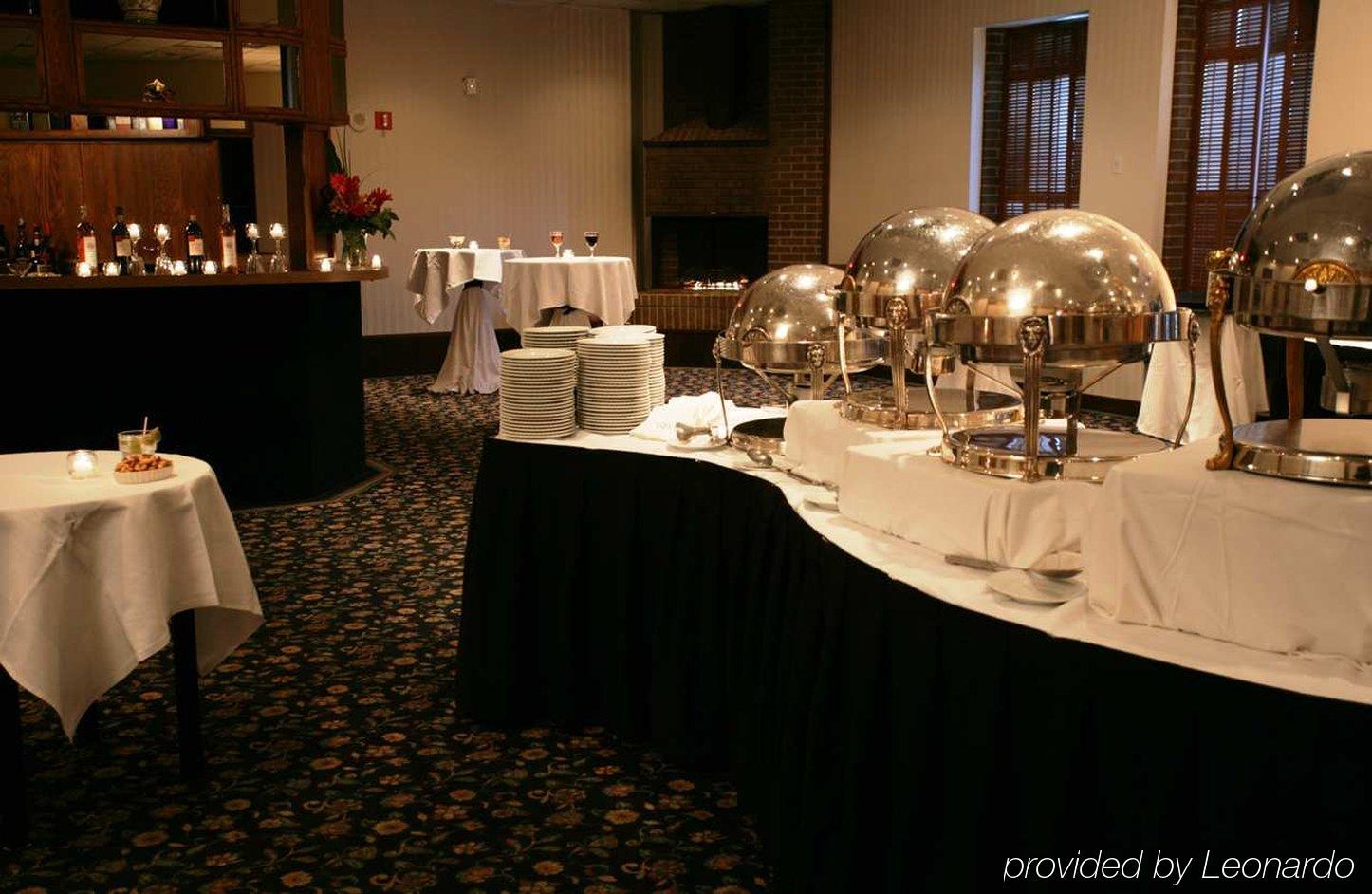 Hotel Doubletree By Hilton Chicago - Oak Brook Restaurant photo