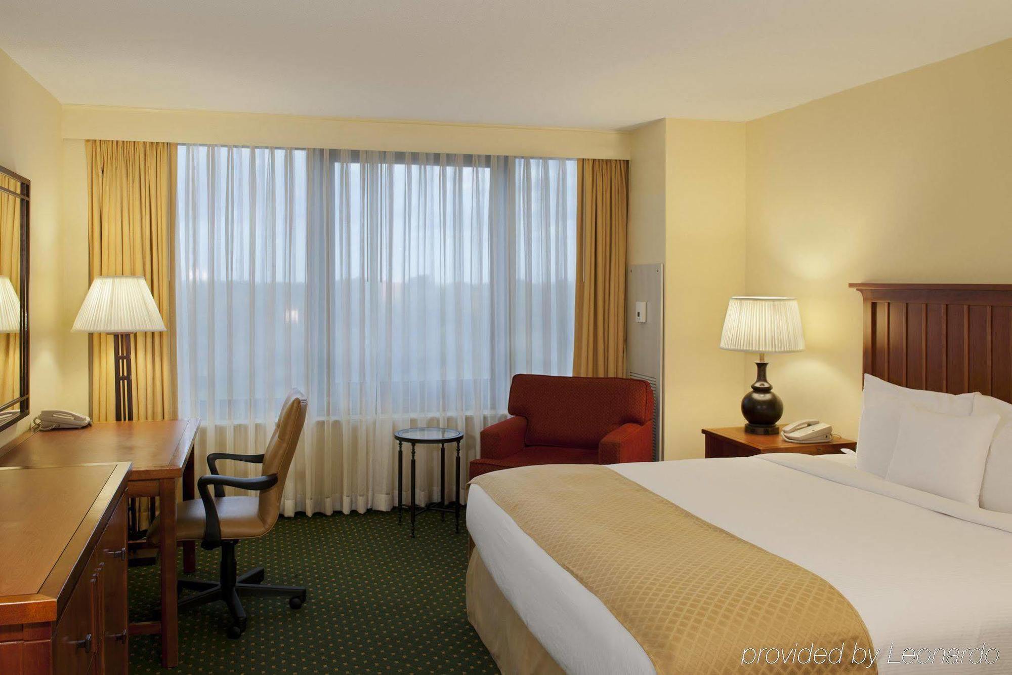 Hotel Doubletree By Hilton Chicago - Oak Brook Extérieur photo